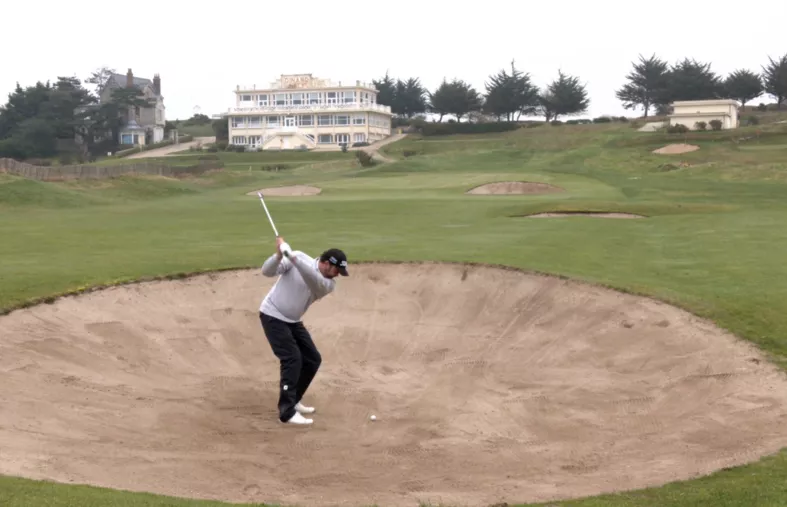 Le bunker de fairway, par François Delamontagne