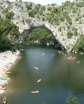 Descendre l'Ardèche en canoë